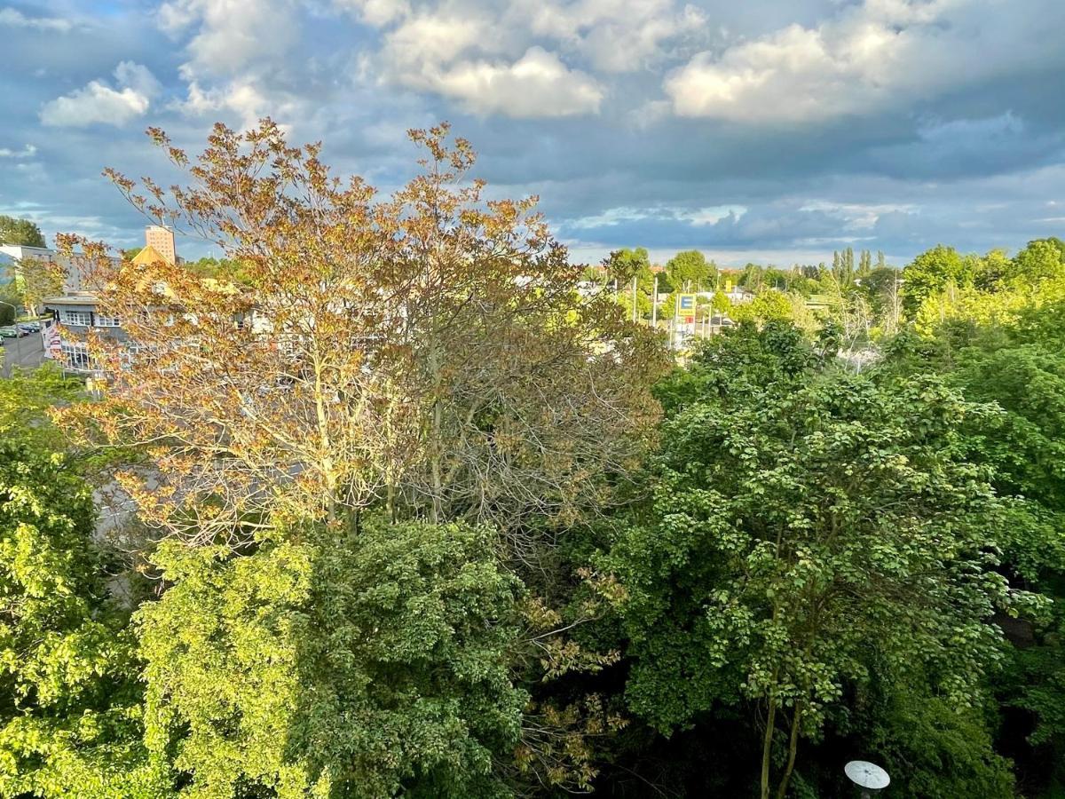 Zentrumsnahe Leipzig-Apartments, Nahe Ufz Und Bmw Inkl Parkplatz Und Fahrraeder Экстерьер фото