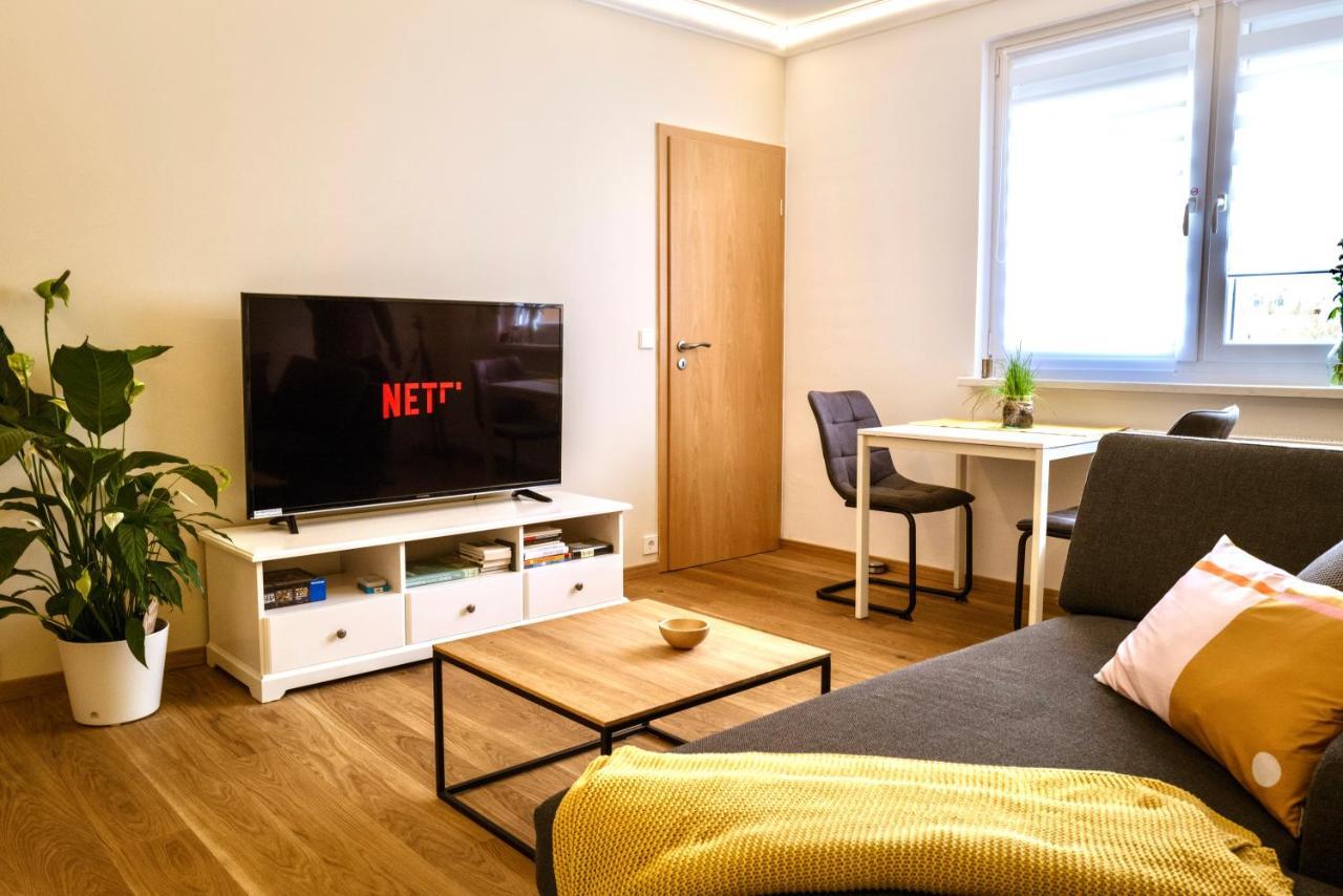 Zentrumsnahe Leipzig-Apartments, Nahe Ufz Und Bmw Inkl Parkplatz Und Fahrraeder Экстерьер фото